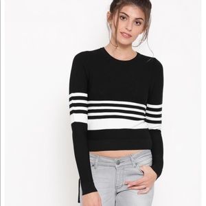 FOREVER 21 CROP TOP SWEATER